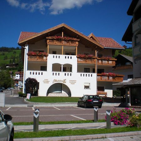 Ciasa Mascotte Apartment San Vigilio Di Marebbe Bagian luar foto