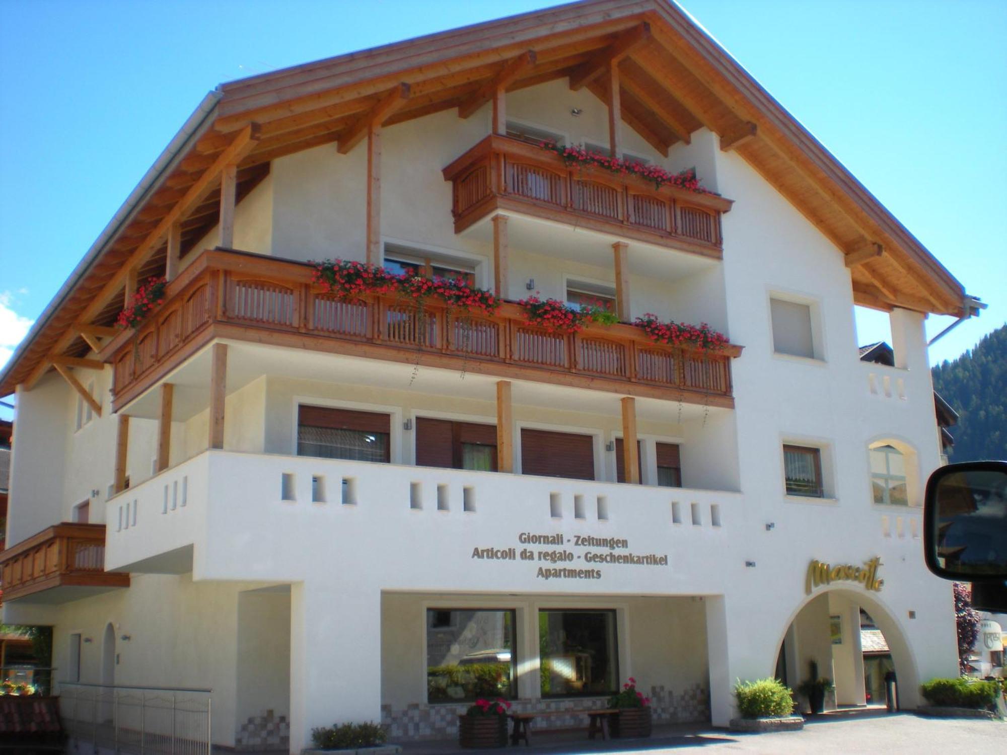 Ciasa Mascotte Apartment San Vigilio Di Marebbe Bagian luar foto
